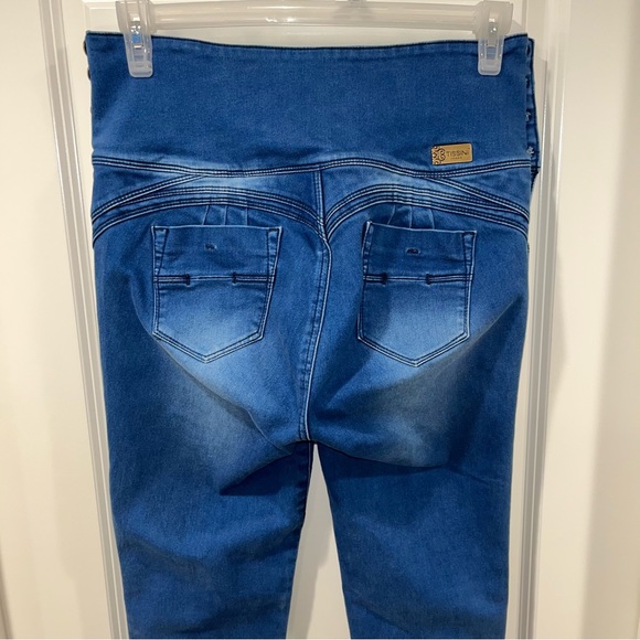 Tissini Womens Colombian Butt Lifting Stretch Jeans size 13 4 side buttons - Picture 8 of 11